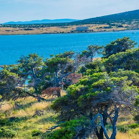 Big & View In Kosljun, Island Pag