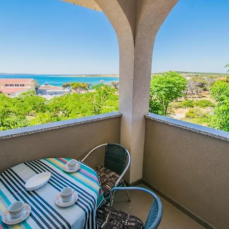 Appartamento Big & View In Kosljun, Island Pag *