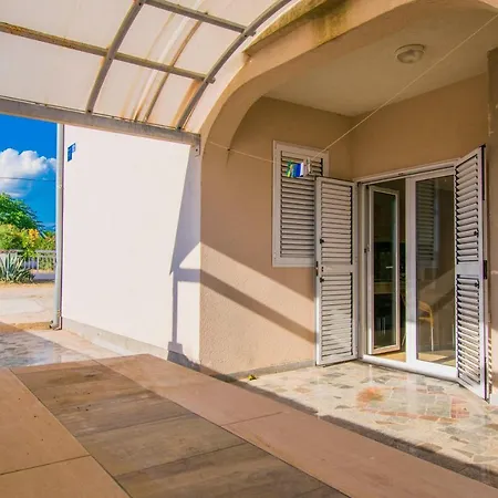 Apartman Big & View In Kosljun, Island Pag
