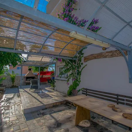 Big & View In Kosljun, Island Pag Apartman *